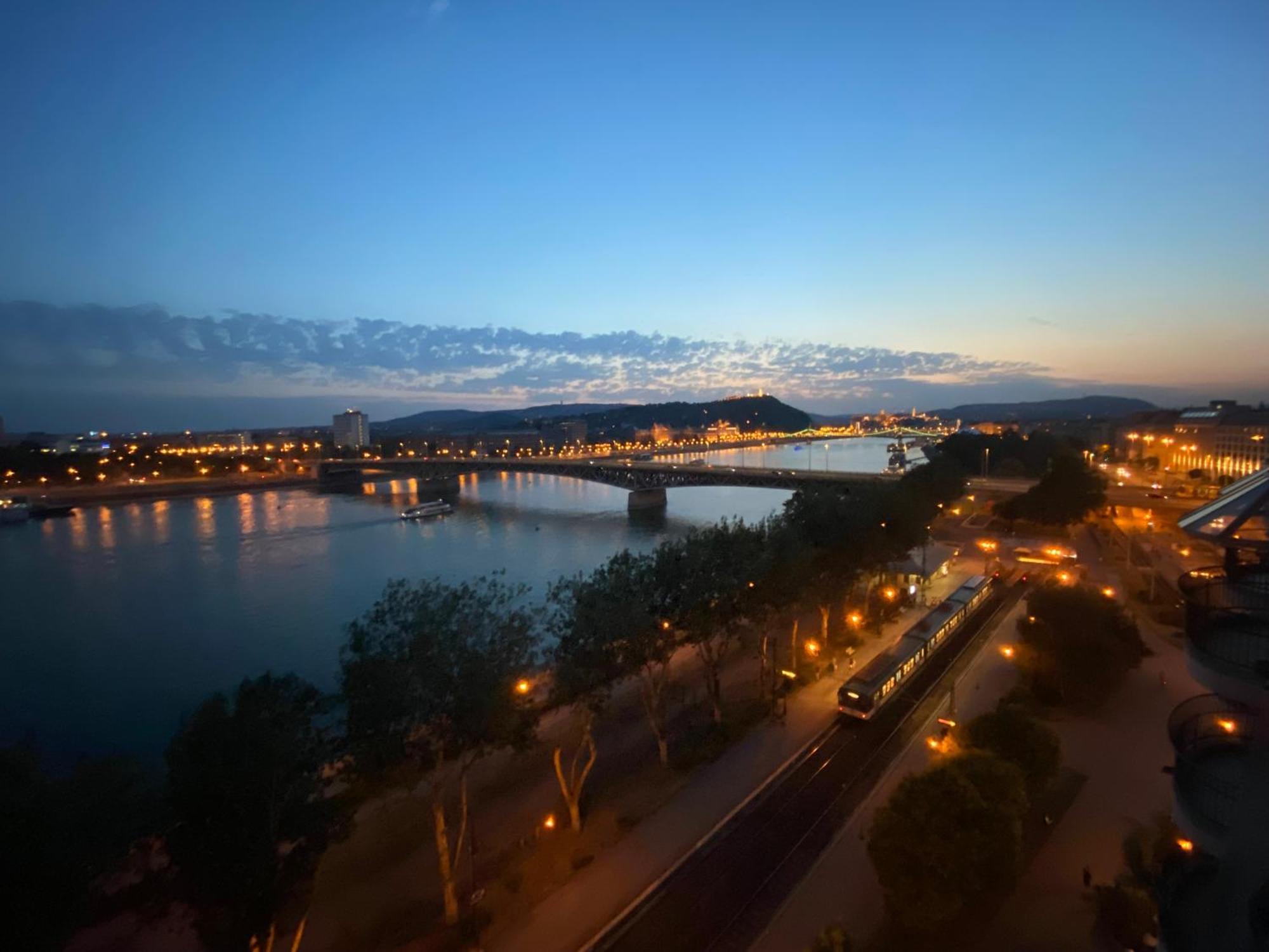 Danube Paradise Budapest Eksteriør bilde